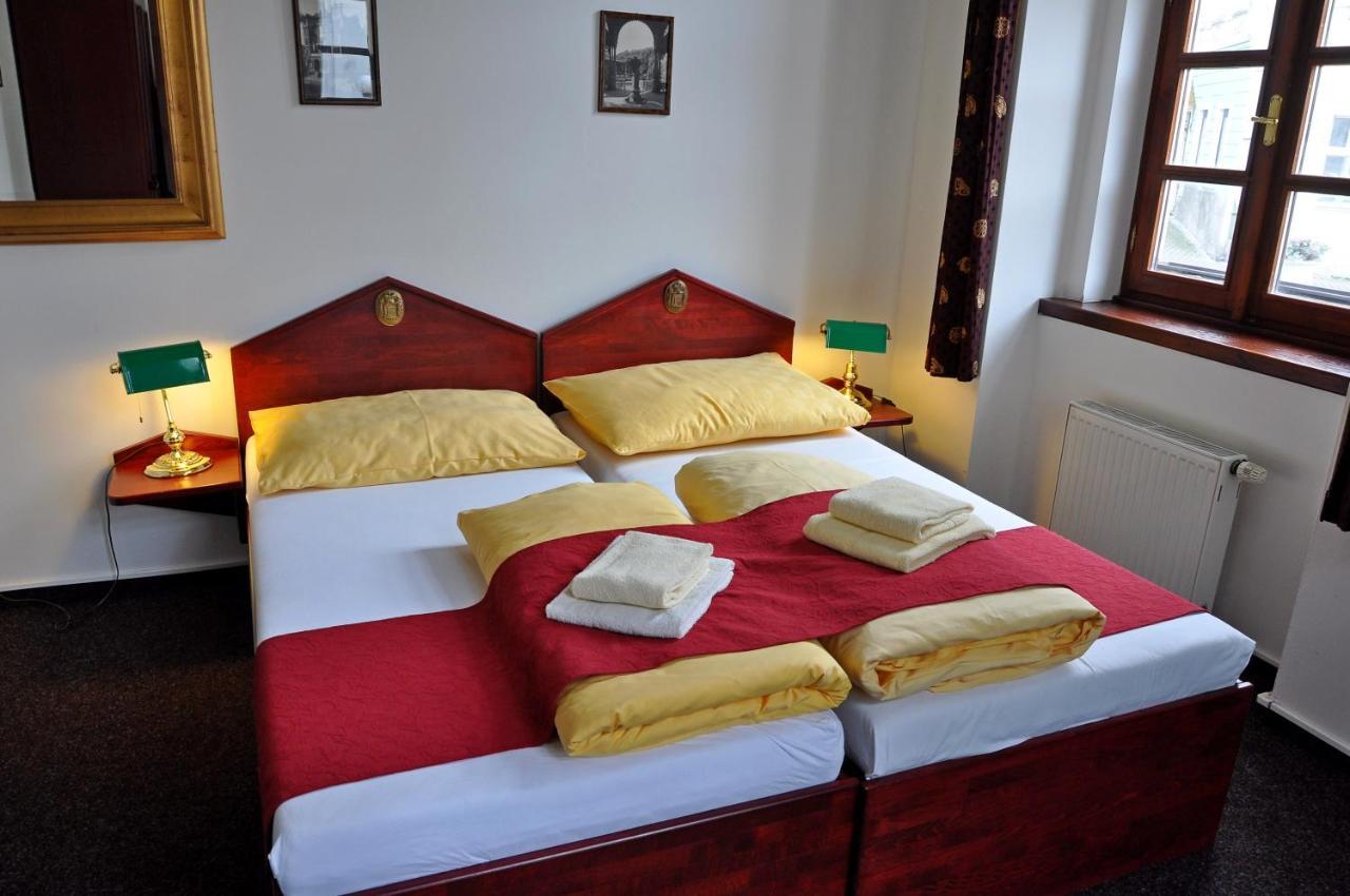 Hotel St Florian Loket Buitenkant foto