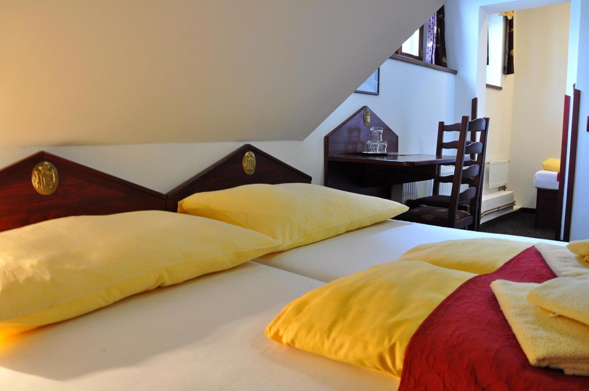 Hotel St Florian Loket Kamer foto